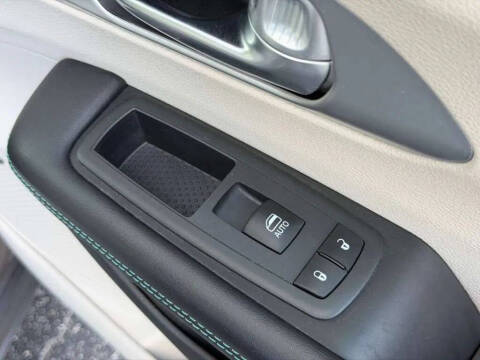 2018 Chrysler Pacifica Hybrid Limited