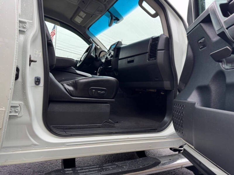 2014 Nissan Titan SL