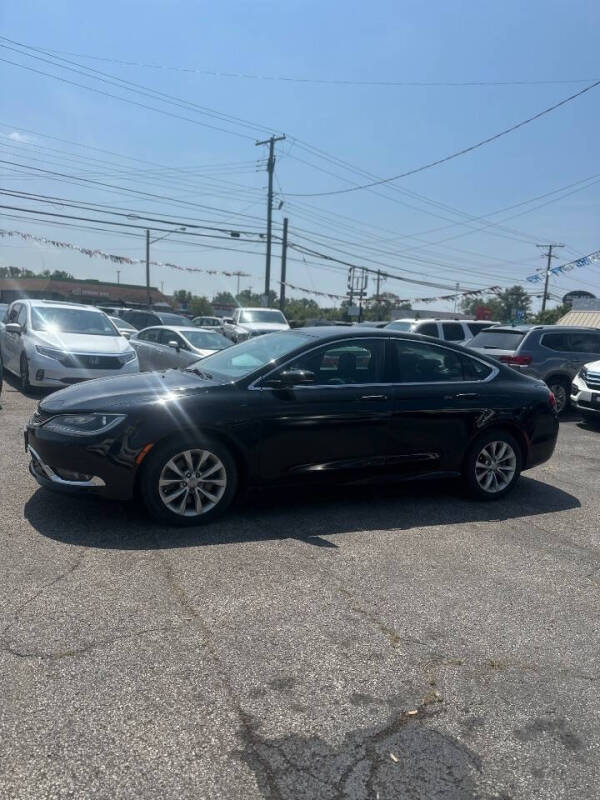 2015 Chrysler 200 C