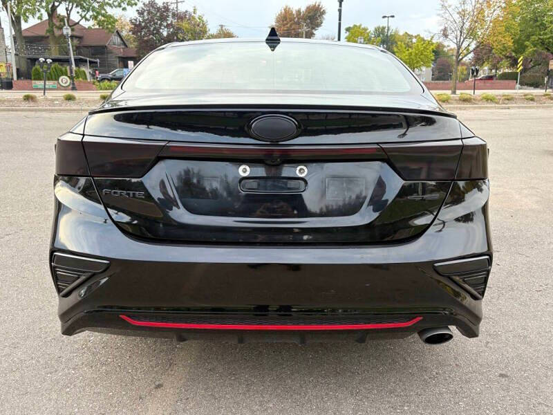 2021 Kia Forte GT Line