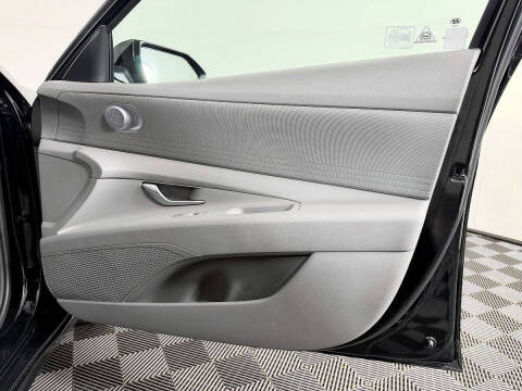 2022 Hyundai Elantra