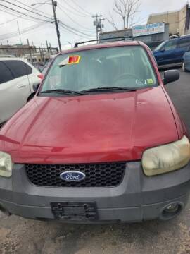 2006 Ford Escape for sale at AFFORDABLE TRANSPORT INC in Inwood NY