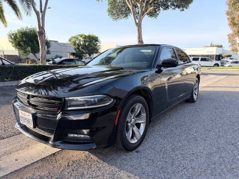 2016 Dodge Charger SXT