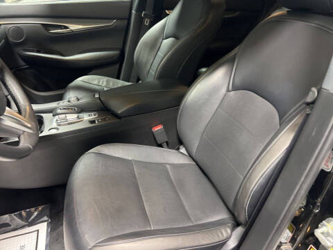 2024 Infiniti QX50 Luxe