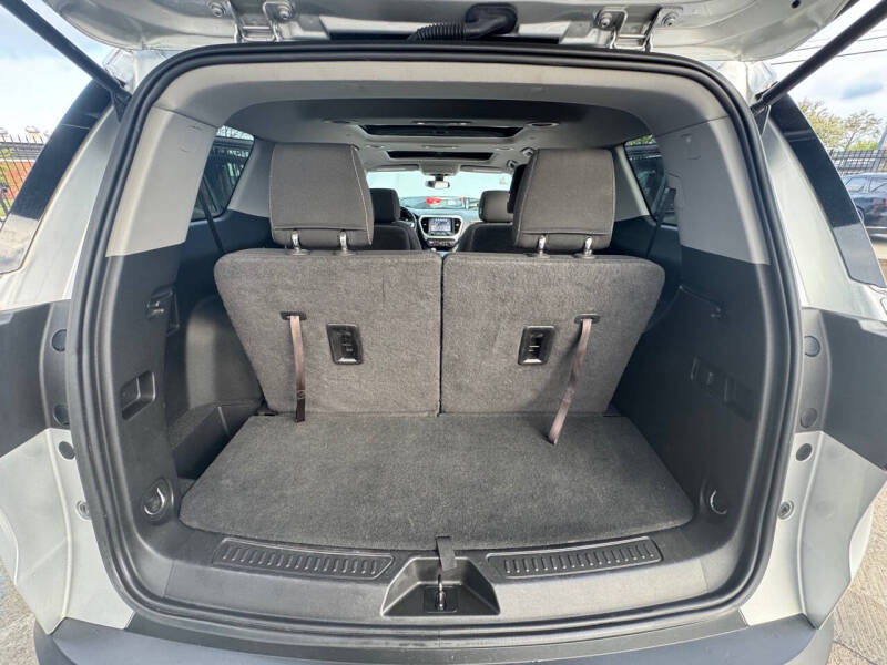 2017 GMC Acadia SLE-2