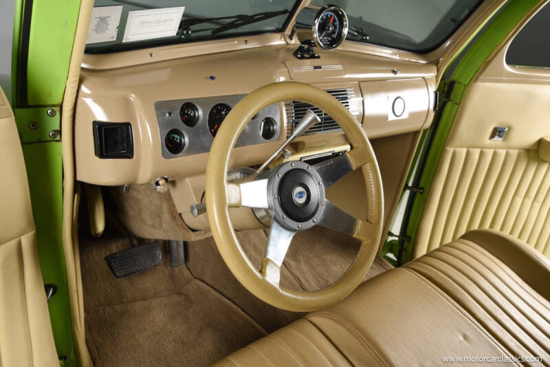 1940 Ford Deluxe