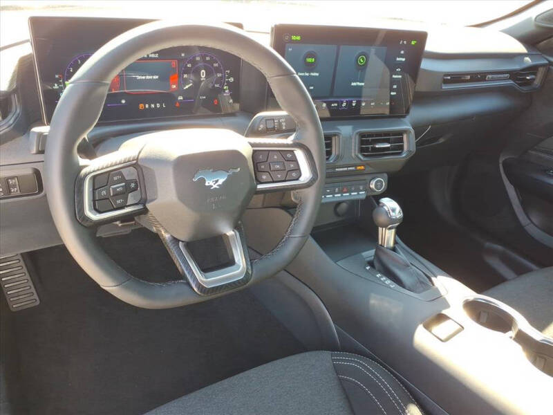 2025 Ford Mustang EcoBoost