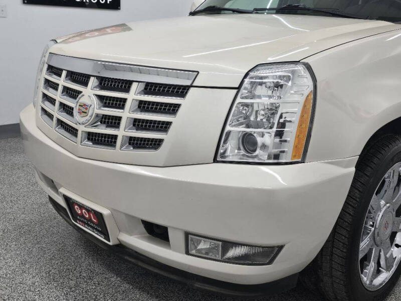 2013 Cadillac Escalade Luxury