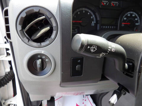 2011 Ford E-Series E-450 SD