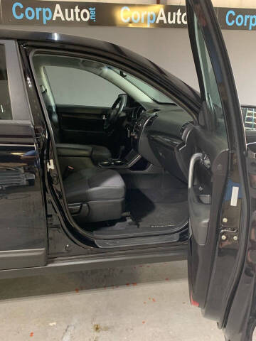 2013 Kia Sorento LX