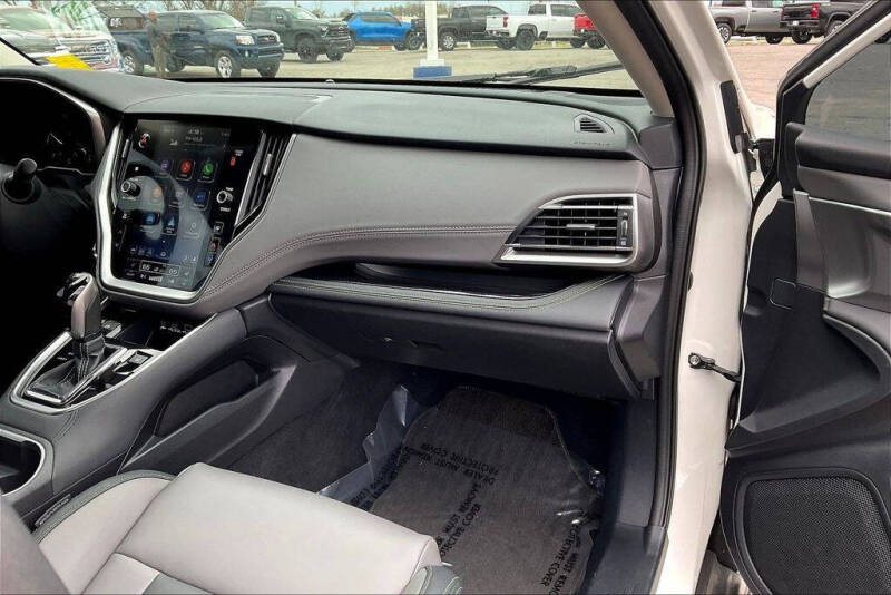2025 Subaru Outback Onyx Edition XT