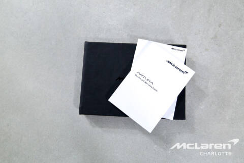 2024 McLaren Artura