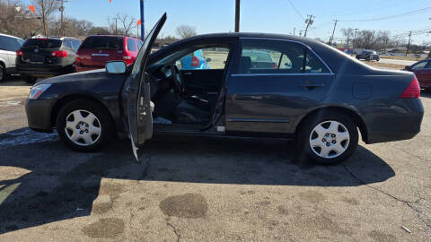 2007 Honda Accord for sale at Dave-O Motor Co. in Haltom City TX