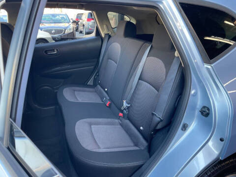 2011 Nissan Rogue SV