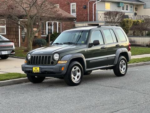 2007 Jeep Liberty for sale at Reis Motors LLC in Lawrence NY