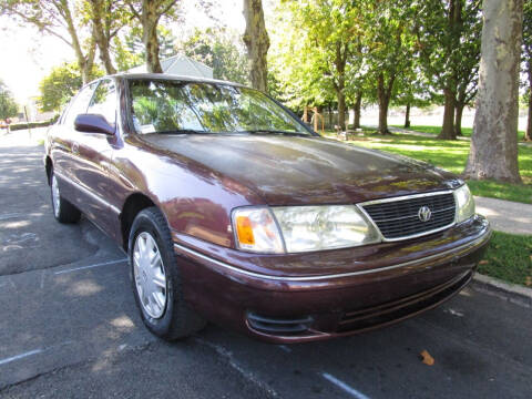 1998 Toyota Avalon for sale at Discount Auto Sales in Passaic NJ