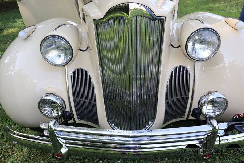 1940 Packard 160
