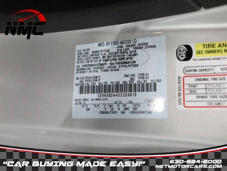 2005 Ford Mustang GT Premium