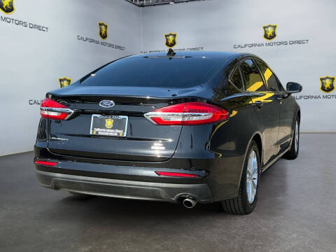 2020 Ford Fusion SE