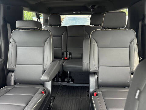 2025 GMC Yukon XL Elevation