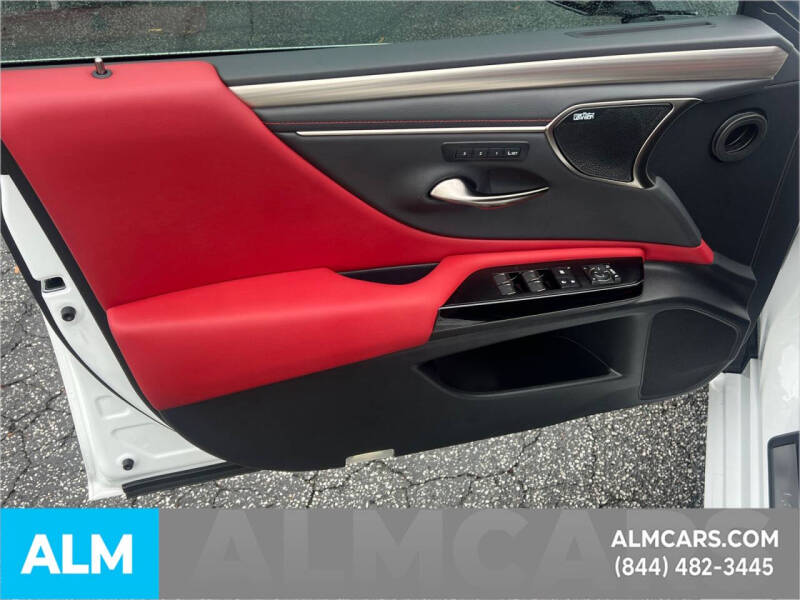 2025 Lexus ES 350 F SPORT Handling