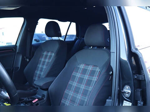 2017 Volkswagen Golf GTI Autobahn