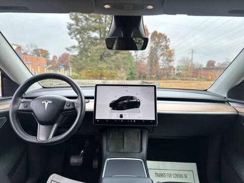 2025 Tesla Model Y Long Range