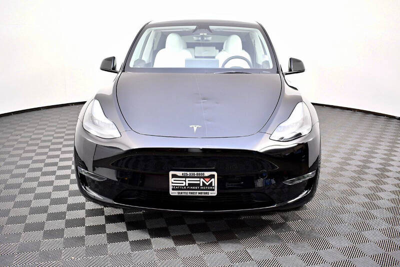 2024 Tesla Model Y Long Range