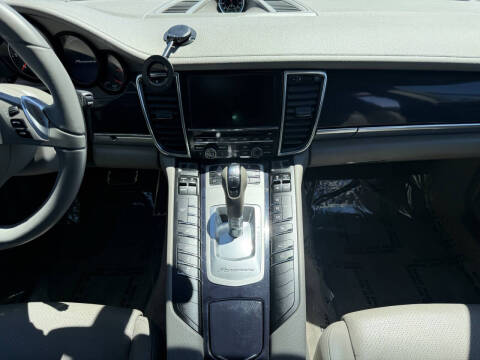 2013 Porsche Panamera