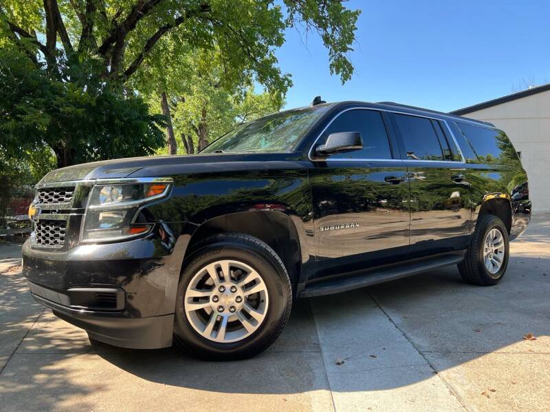 2018 Chevrolet Suburban for sale at DFW Auto Provider in Haltom City TX