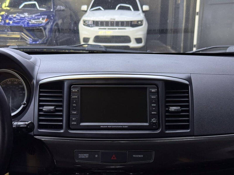 2011 Mitsubishi Lancer Evolution MR