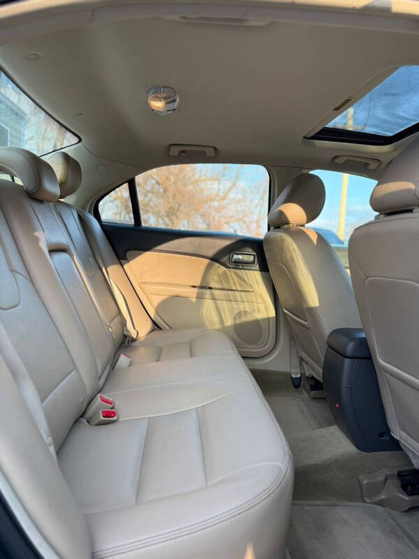 2011 Ford Fusion SEL