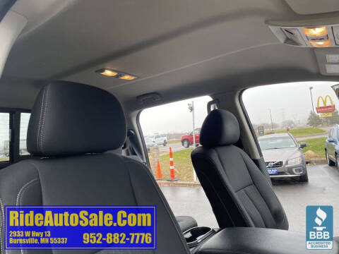 2017 Nissan Titan SV