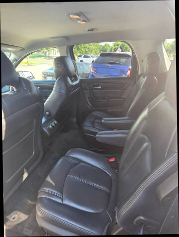 2015 GMC Acadia SLE-2