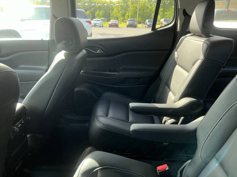 2017 GMC Acadia SLT-1