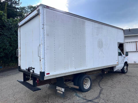 2002 Ford E-Series E-450 SD