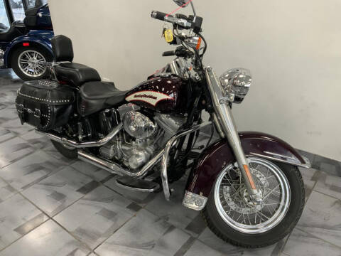 2006 Harley-Davidson Heritage Softail Classic for sale at CHICAGO CYCLES & MOTORSPORTS INC. in Stone Park IL