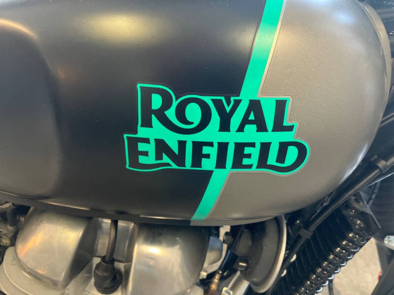 2022 Royal Enfield Interceptor