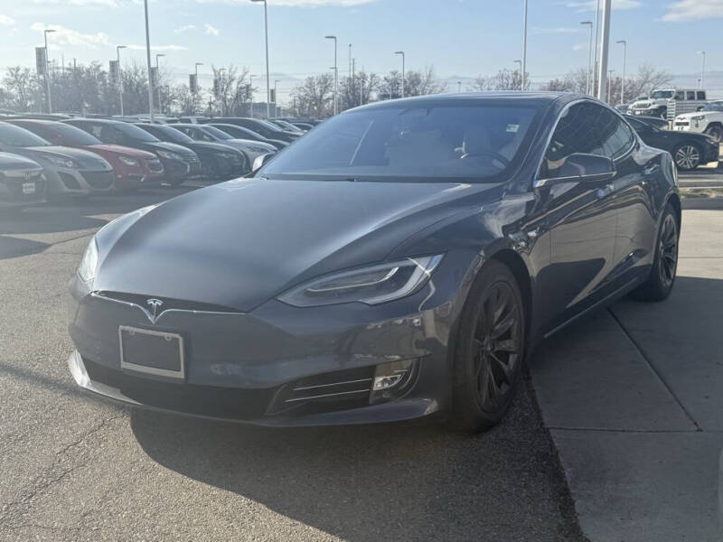 2020 Tesla Model S Long Range Plus