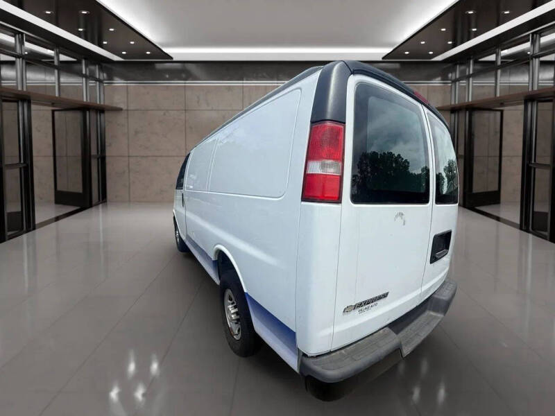 2017 Chevrolet Express 2500