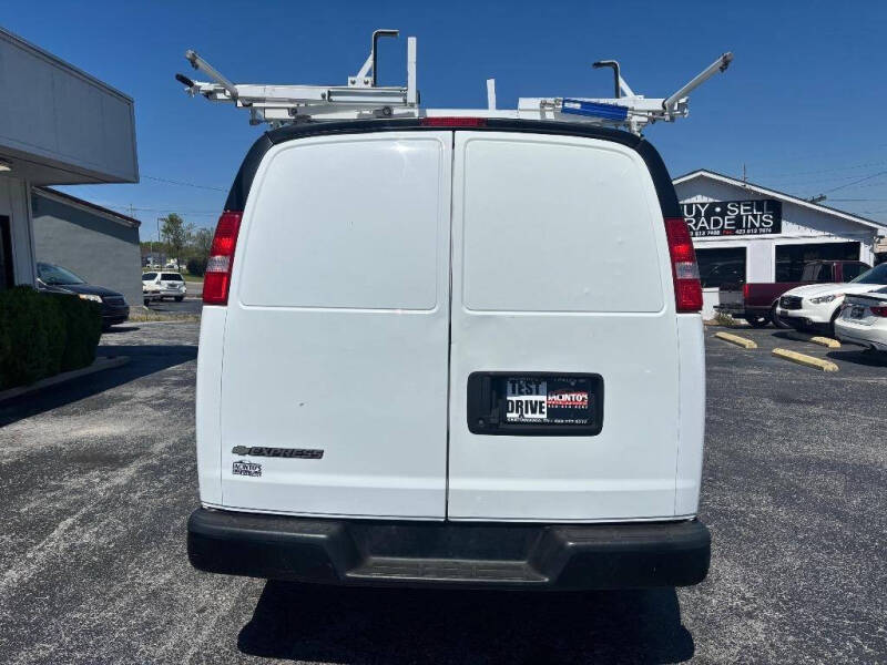 2019 Chevrolet Express 2500