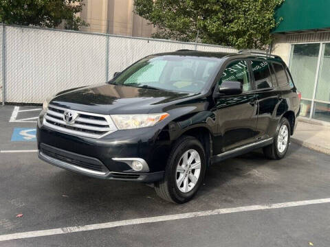 2013 Toyota Highlander Plus