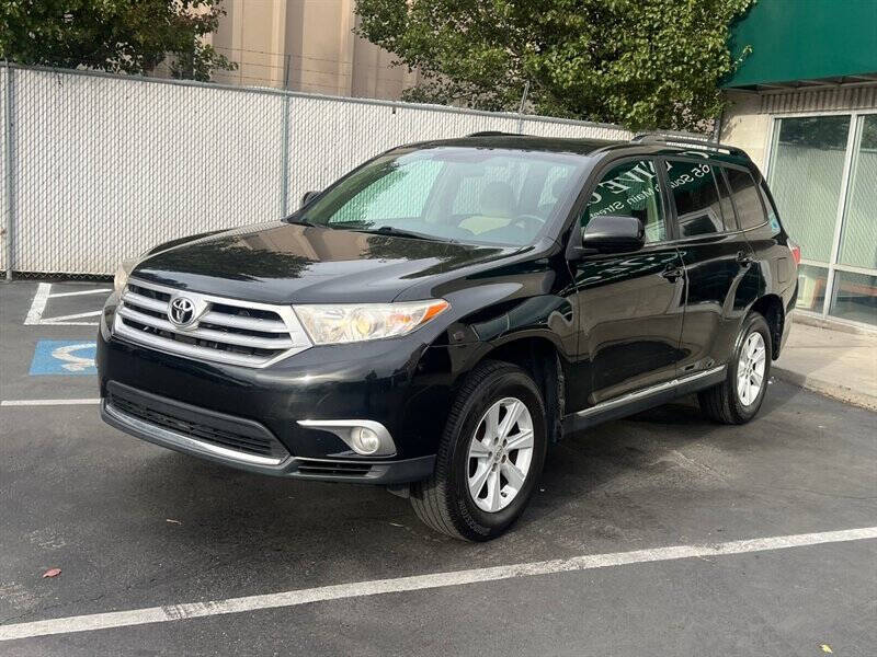2013 Toyota Highlander Plus