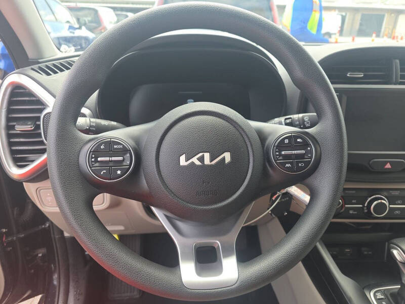 2025 Kia Soul LX