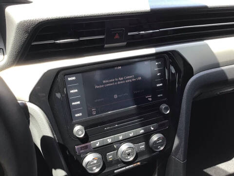 2020 Volkswagen Passat SE