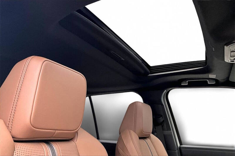 2025 Toyota 4Runner Limited HV