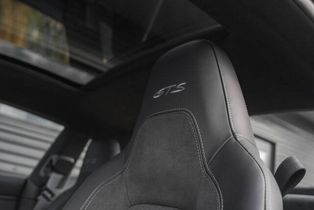 2025 Porsche 911 Carrera GTS