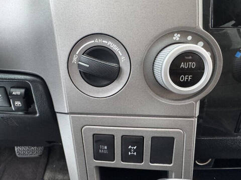 2013 Toyota Sequoia SR5