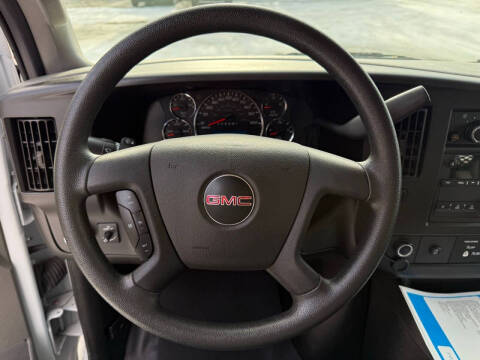 2023 GMC Savana 2500