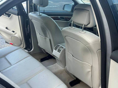 2010 Mercedes-Benz C-Class